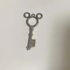 希少 ミッキーマウス キーホルダー　ディズニー