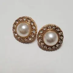 Item thumbnail for item 19f0035e-ee59-4d72-a1b5-dac24bfd590d