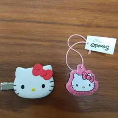 ハローキティ　ヘアピン、画面クリーナーストラップ