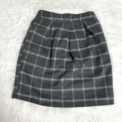 美品✨RETRO GIRLグレー チェック柄 タイトスカート ミニ丈✨Mサイズのサムネイル
