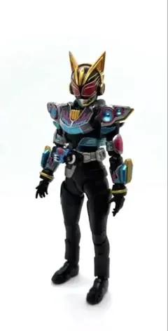 SHFiguarts 仮面ライダーナーゴ ビートフォームのサムネイル