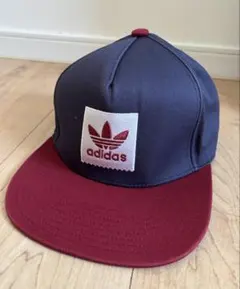 adidas ベースボールキャップ ネイビー/バーガンディ