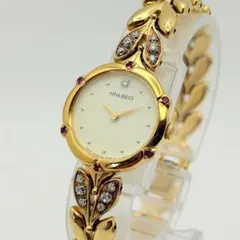 美品 新品電池 NINA RICCI 腕時計 レディース ゴールド 12Pダイヤのサムネイル