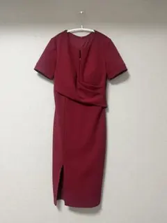 ジュエルズタイトスリットミニドレスレッドM