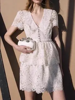 m*e様 セルフポートレイト ワンピース レース ピンク UK8 未使用 Cor ❇️Selfportrait正規23新作セルフポートレートピンクレースドレス