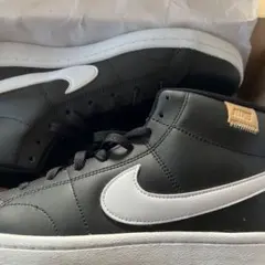 ナイキ コート ロイヤル スエード ブラック ホワイト