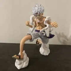 ワンピース フィギュア ルフィ　ニカ