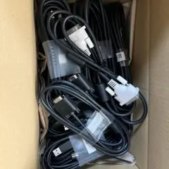ケーブルまとめ売りDisplayPort10本、DVI-D、VGA、USB3.0
