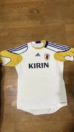 adidas KIRIN サッカー日本代表ユニフォーム　ホワイト/イエロー