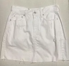 ホワイトデニムミニスカート ダメージ加工