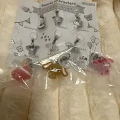 サンリオキャラクターズ ゆるっとめじるしアクセサリー マロンクリーム　くろうさ
