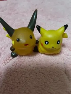 ピカチュウとライチュウ クリア　ポケモン　 指人形
