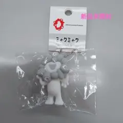 白ミャクミャク PVCマスコット A キーホルダー　Expo2025