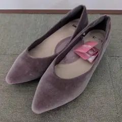 【新品タグ付】la farfa パープル ベルベットパンプス 25.5cmのサムネイル