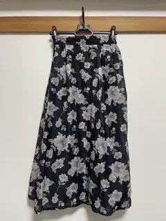 Honeys　花柄スカート