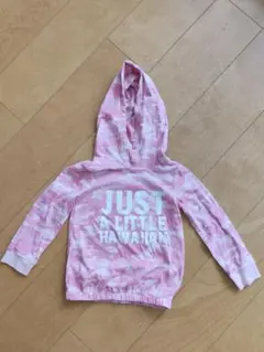 2歳サイズ　ピンクカモフラージュフード付きトレーナー 3T