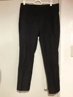 H&M スラックス　黒　スーツ　ワークパンツ　Mスリムフィット　エイチアンドエム