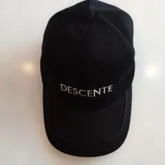 DESCENTE キャップのサムネイル