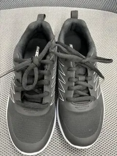 未使用　スケッチャーズ 20cm キッズシューズ