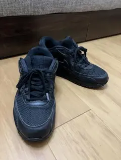 NIKE AIR MAX 90 ブラック スニーカーのサムネイル
