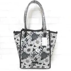 Item thumbnail for item 6048837d-97c2-45df-b8c9-a059d86a8011