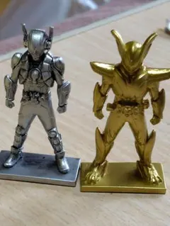 仮面ライダー フィギュアセット 金銀 - メルカリ