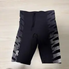 On ZERO HALF TIGHTSのサムネイル