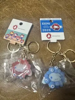 u*i様 ミャクミャク✖️シナモロール クリア　推しカラーストラップ 2個セット