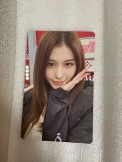 this is for POPUP 1万円購入特典トレカ　 サナ