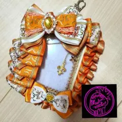 痛ロゼット、硬質ケースデコ、B８、オレンジ×ホワイト