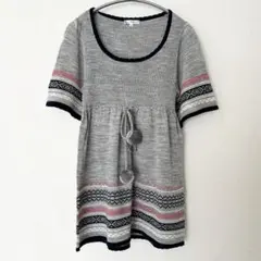 【美品】ニットトップス M 秋服 フレア グレー