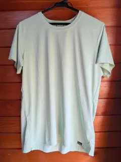 ウィメンズ・キャプリーン・クール・デイリー・シャツ　Ｌ