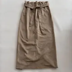 ベージュ ウエストリボン タイトスカート　スエード生地