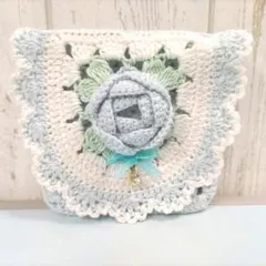 a*u様 240【 薔薇 お花 ポーチ】水色 モチーフ編み 編み物 手編み