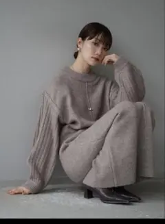 lumierリュミエ　新品未使用 タグ付きリブ切替ニットワンピース　グレージュ