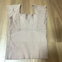 【9月末までセール中】 MERCURYDUO リブ編みフリル袖ニットベスト F