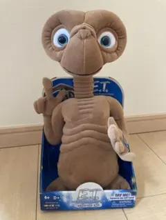 E.T.　トイザらス20周年　ぬいぐるみ　トーキング E.T. トイザらス20周年 ぬいぐるみ トーキング - メルカリ