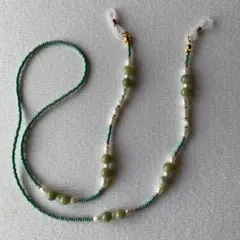 Item thumbnail for item 18eaeffa-7100-4715-8f69-035240d912f7