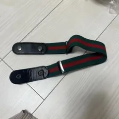 ゴムベルト バックルレス 伸縮性 グリーン レッド