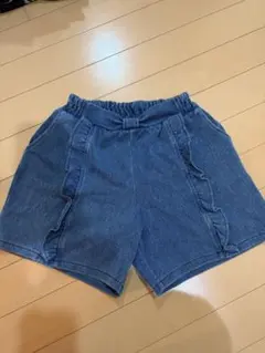 デニムブルー フリル付きハーフパンツ 140