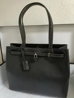 新品　未使用　ミーティア エラ トート（ブラック）のサムネイル