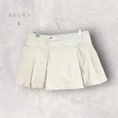 ルルレモン ミッドライズ インナー付きスカート　テニス　テニスウェア　スポーツ