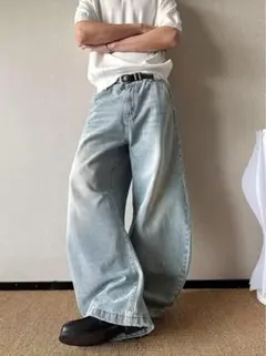 ライトブルー ワイドパンツ