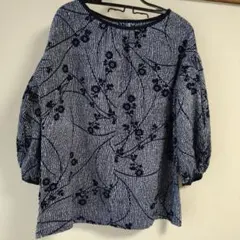 花柄刺繍 ネイビーとホワイトのチュニック