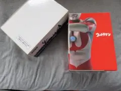 【匿名配送】KDDI ウルトラマン　レリーフ 電報 「でんぽっぽ」