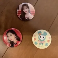 TWICE モモ ミナ ジョンヨン 缶バッジ ピンバッジ セット TWICE モモ 缶バッジ セット - メルカリ