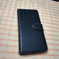 ブラック手帳型iPhone13ケース！