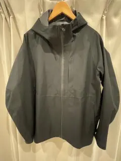 ユニクロ　メンズ　ブロックテックパーカー　XLサイズ　ブラック　防水防風