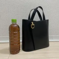 Salvatore Ferragamo ガンチーニ バッグ ブラック