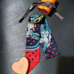 HERMES/エルメス　ツイリー　ブリッドドゥガララブ　ハート　シルクスカーフ